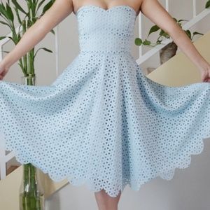 Midi baby blue scalloped dress